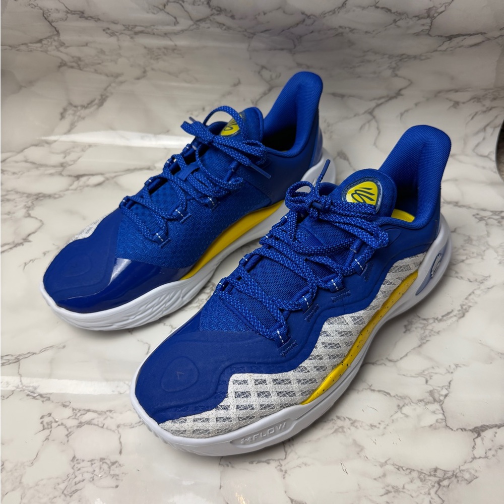 Unisex Under Armor Curry 11 Dub Nation US Size Men’s 10,5 / Women’s 12